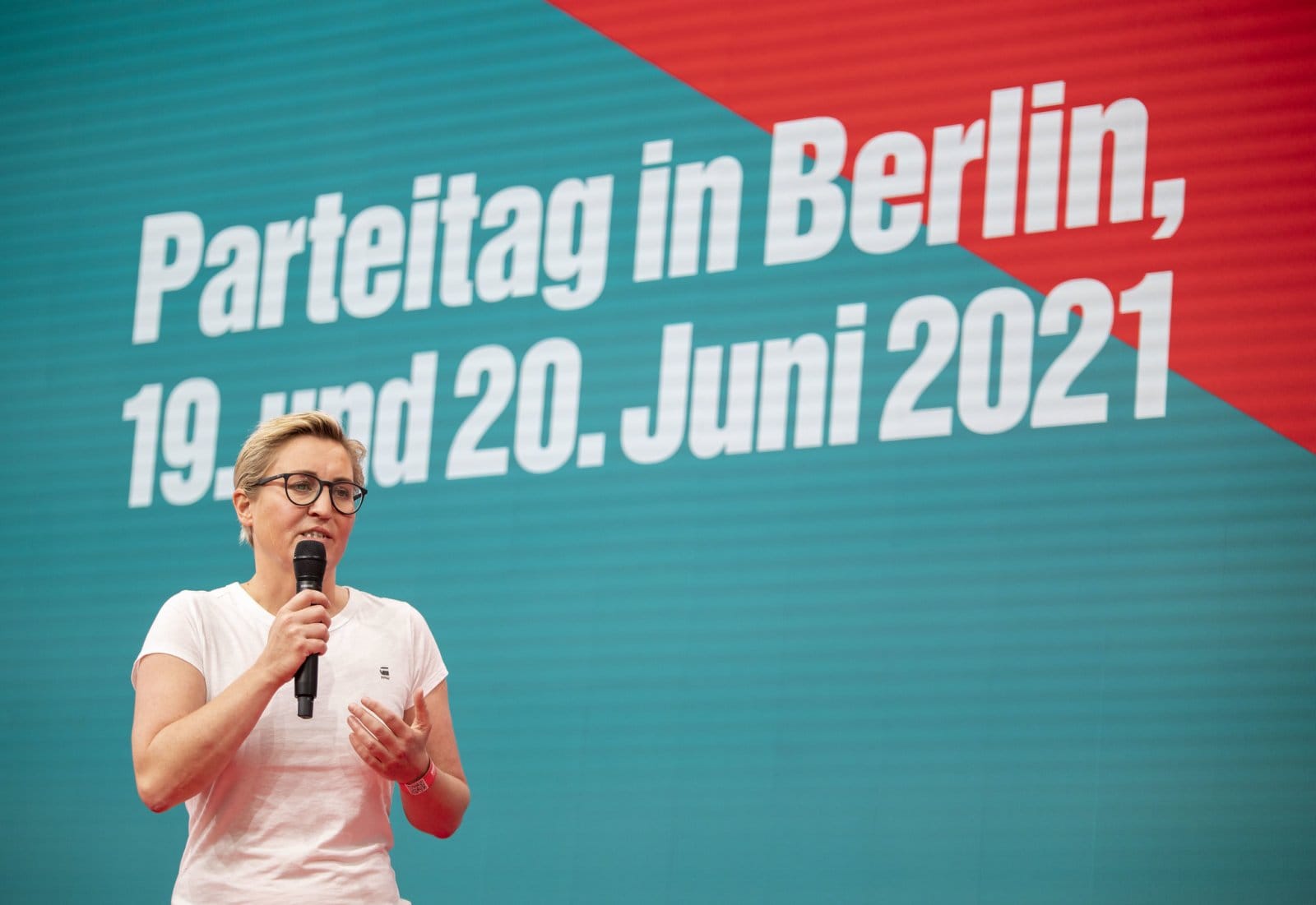 LINKE unter Druck: Linker Flügel vor Herausforderungen